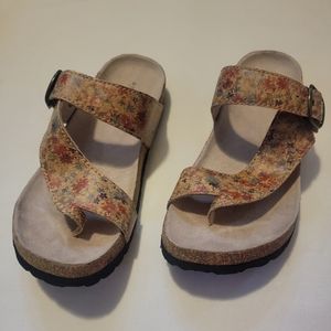 Sonoma woman's sandals